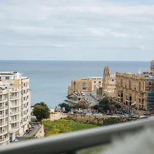  Apartament Sea View 2 Bedrooms 2 Bathrooms, 2 Minutes Away From The Sea
