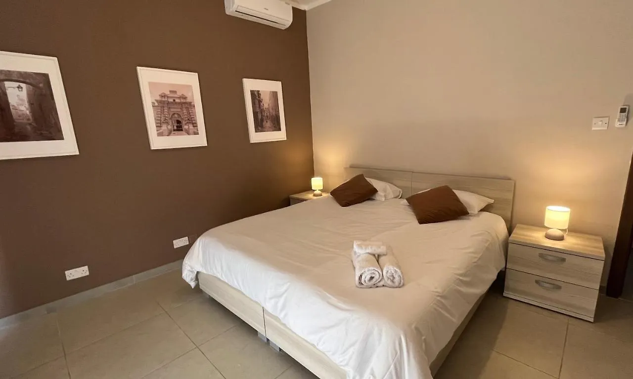St Julian'S Modern And Spacious 4 Bedroom Apartment Saint Julian's 0*,  Malta